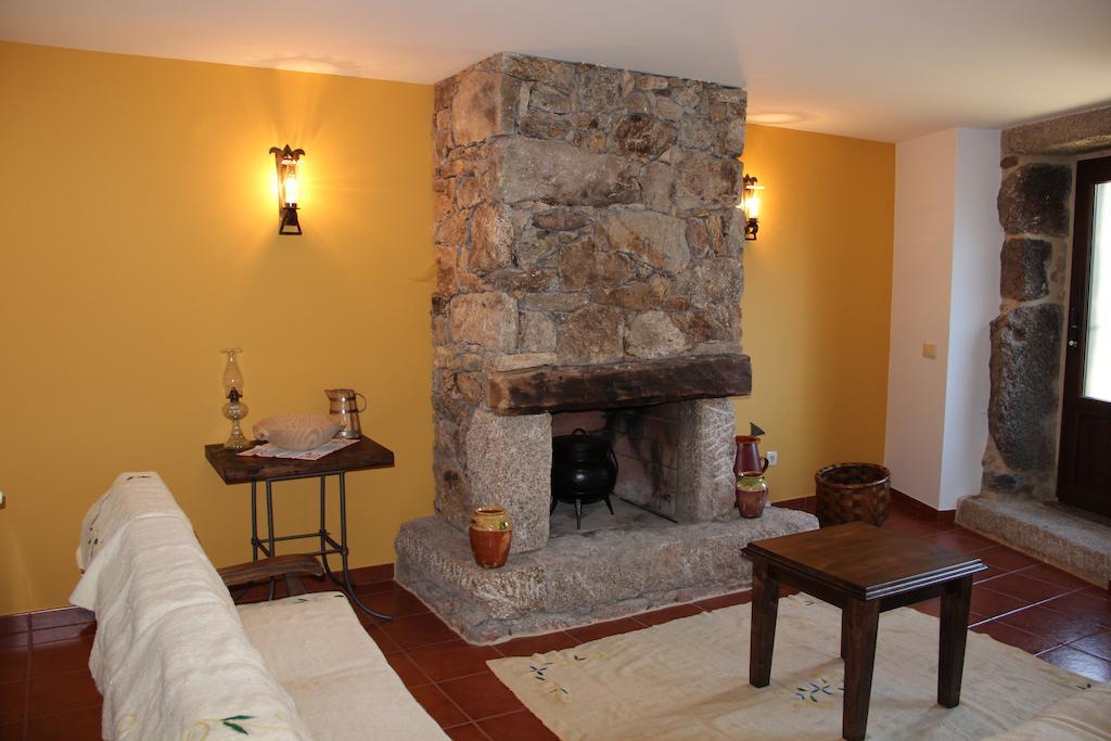 Casa Fonte Do Laboreiro 카스트로라보레이로 외부 사진
